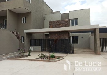 Las Cañas A Metros Adolfo Calle Guaymallen - - Guaymallen | Mendoza
