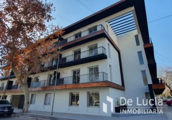 Rivadavia - Adyacente Plaza - Godoy Cruz | Mendoza