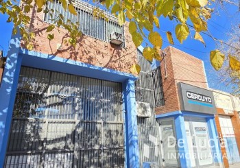 Juan Guilleromo Molina Al 600
